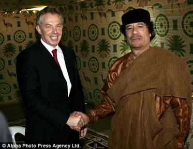 Муаммар Каддафи и Тони Блэр