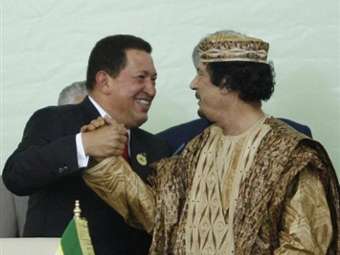 Муаммар Каддафи и Уго Чавес
