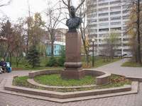 Казань 2008. Памятник Столярову (750х562, 85Kb) 