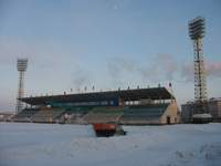 Огромный стадион в Дербышках (800х600, 34Kb)