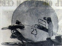 Авиавнито-1 готовят к заправке. Казань, 1935г. (500х447, 42Kb)